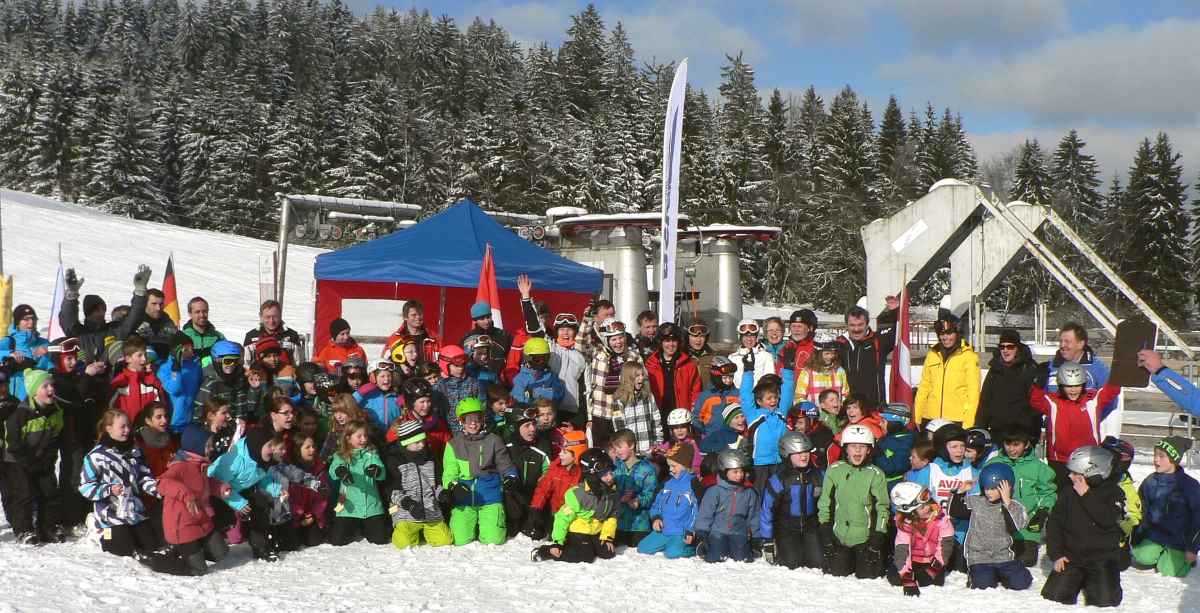 Wiederholt organisierte der FC Chammünster Wintersportaktionstage für die Grundschulen des Landkreises in Grün-Maibrunn.